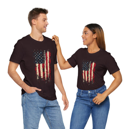USA Grunge Flag T-Shirt – Couple Group Shot